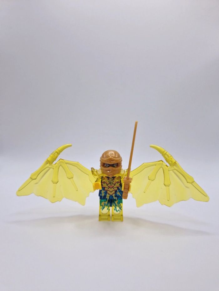 Figurine type lego Ninja avec ailes Ninjago