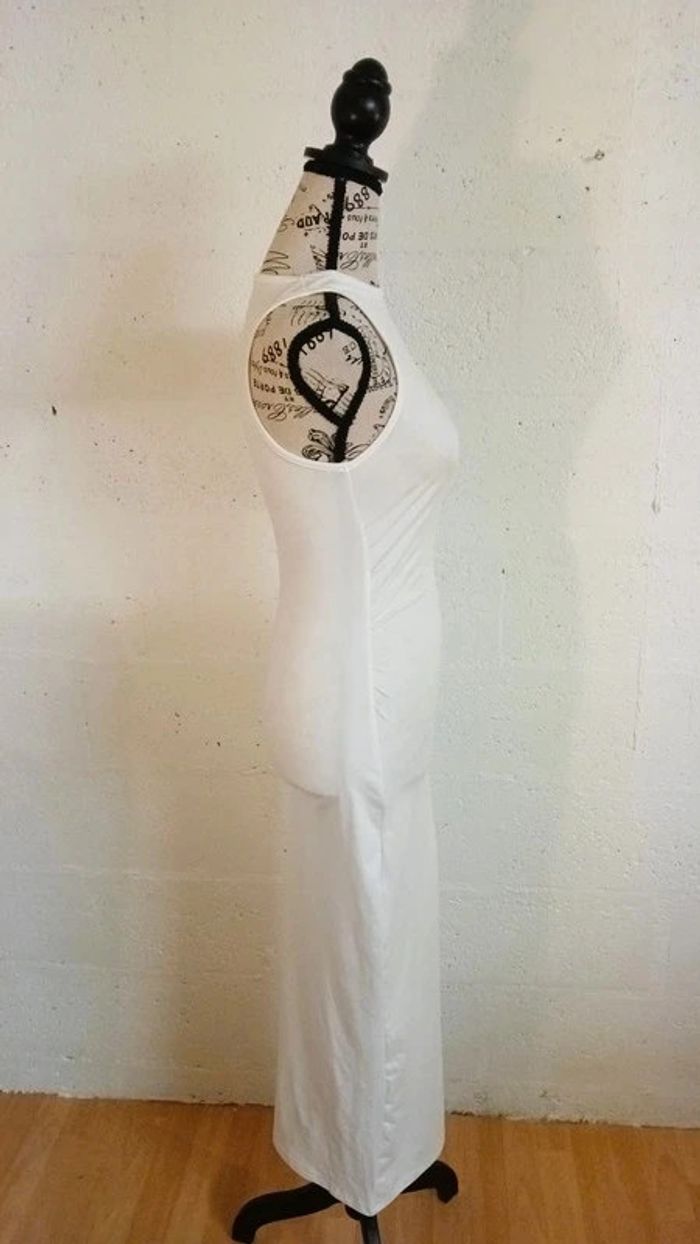 🤍 Robe longue moulante blanche – SHEIN – Très bon état - photo numéro 4