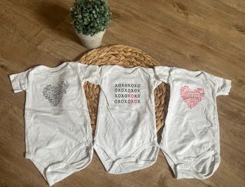 Lot 3 bodys taille 50/56 cm mixte