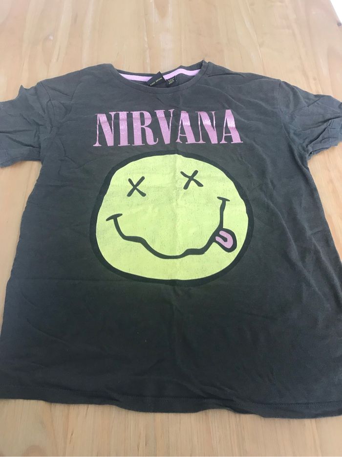 Lot de tee shirt - photo numéro 3