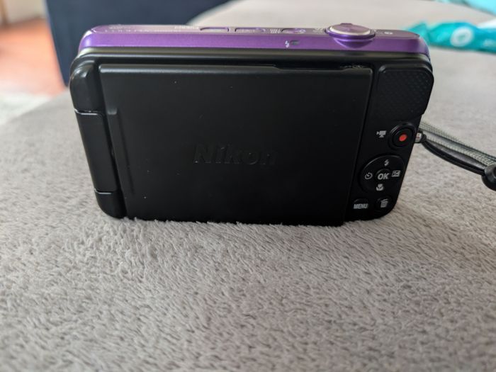 Appareil photo Nikon - photo numéro 2