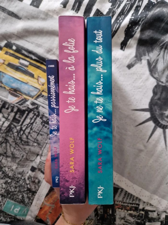 Lot 3 tomes de Sara Wolf - photo numéro 10