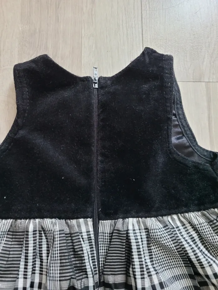 Robe 6-12 mois - photo numéro 4