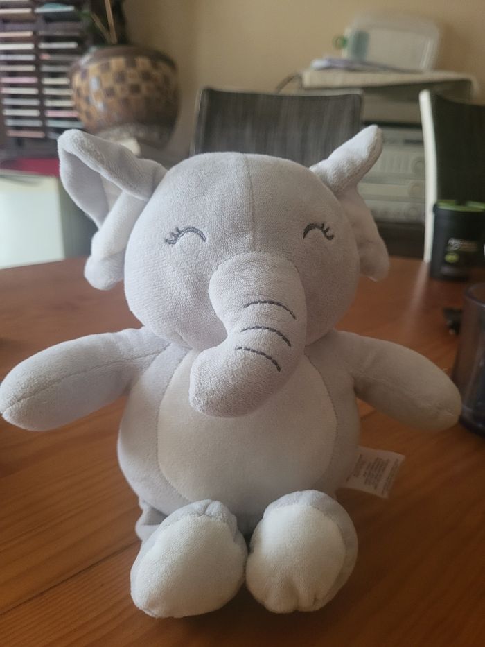 Peluche éléphant - photo numéro 3