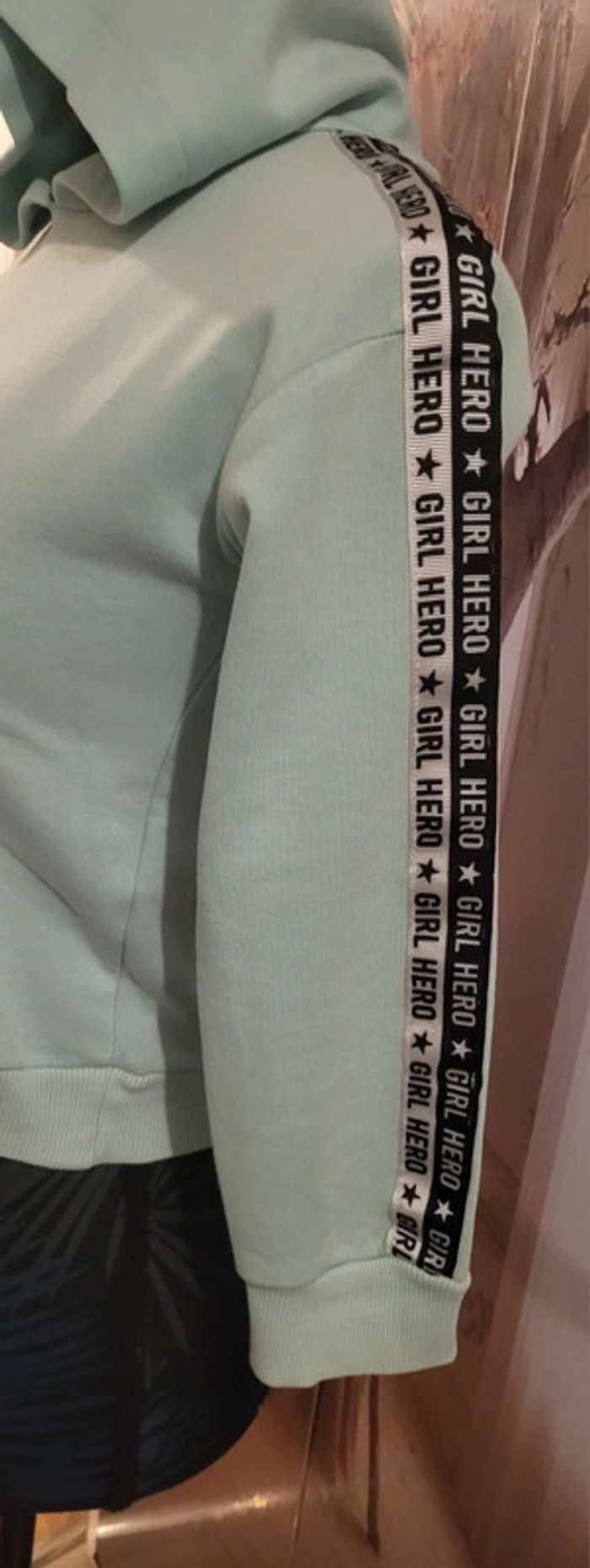 Sweat Vert 122/ 128 cm - photo numéro 4