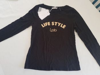 Tee-shirt manches longues NEUF