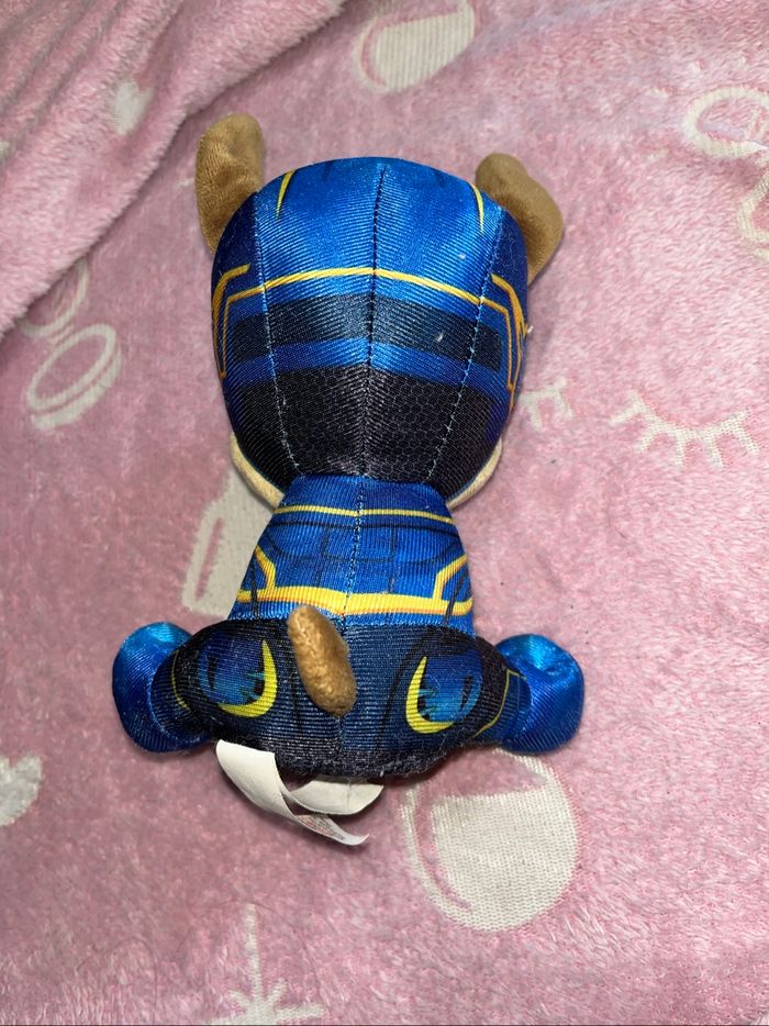 Peluche Chase super pat patrouille - photo numéro 2