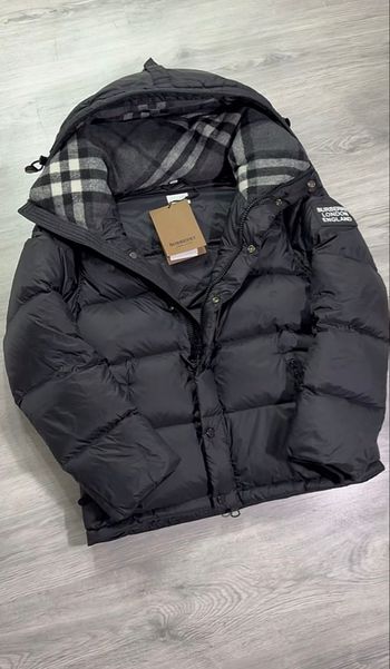 Burberry full black