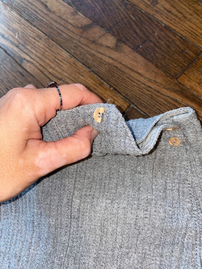 salopette Zara 6 mois un bouton est cassé - photo numéro 2