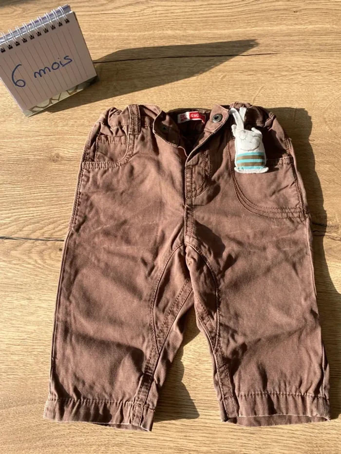 Pantalon du pareil au même