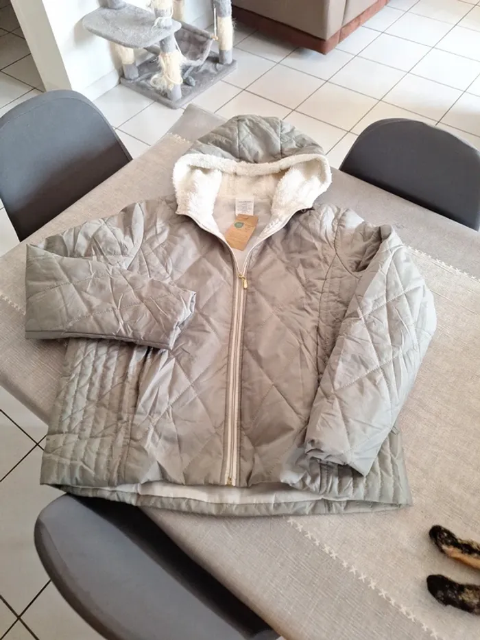 Veste neuve