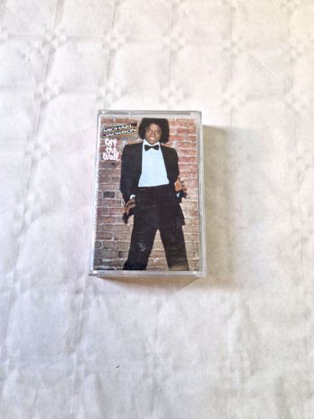 Cassette audio  , Michael Jackson  , off the wall