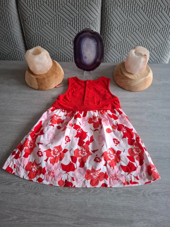 robe et fleurie Taille 23 mois - photo numéro 4