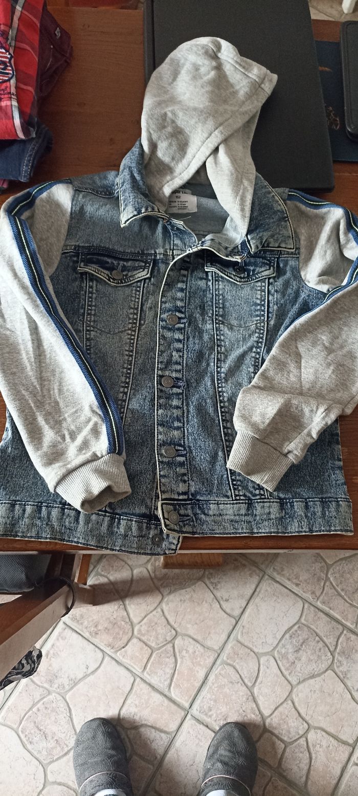 Veste jean et moleton