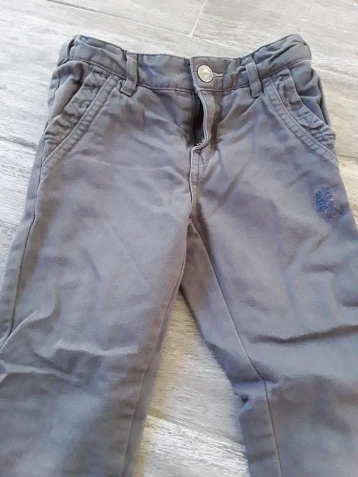 Pantalon 5 ans - photo numéro 2