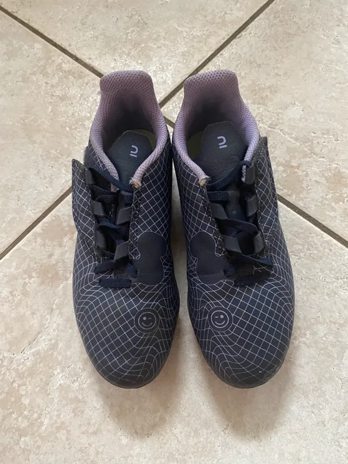 Crampons chaussures de foot t.33