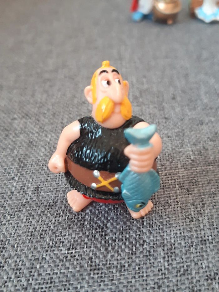 Lot de 7 figurines Kinder Astérix et Obélix - photo numéro 3