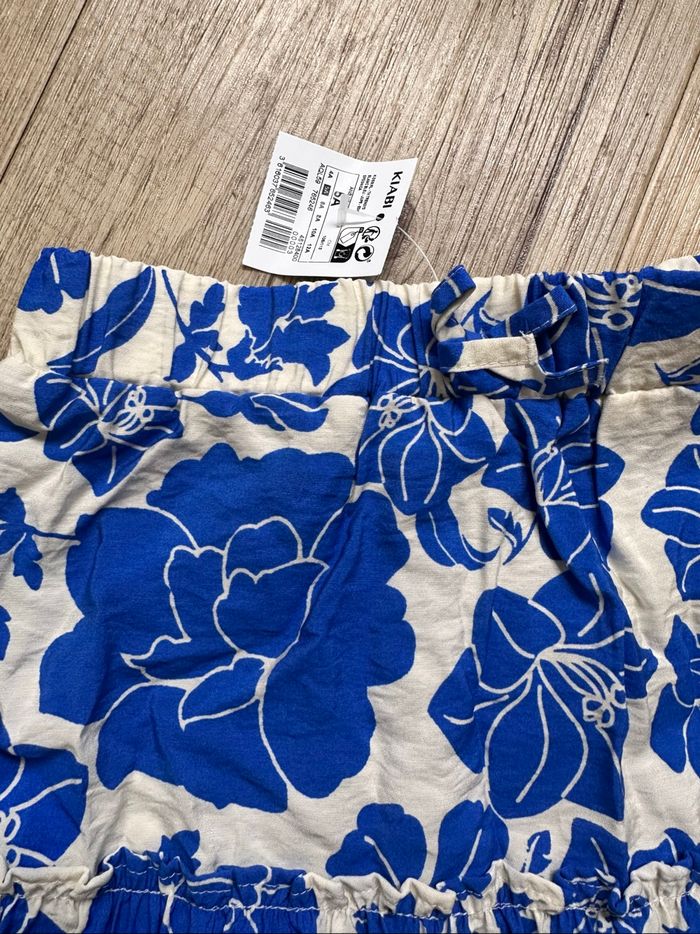 Jupe d’été à fleurs bleu et blanc kiabi 5 ans - photo numéro 3