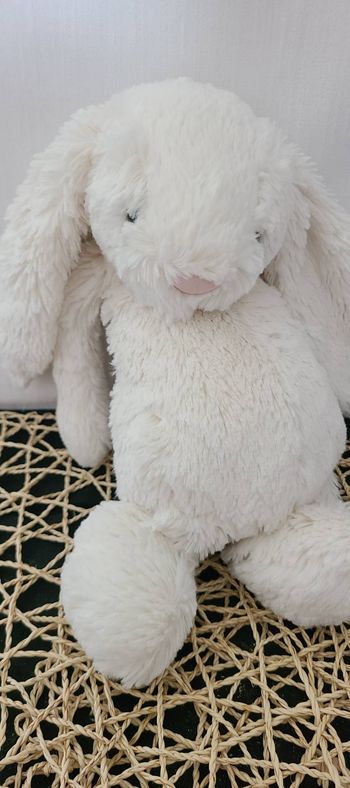 Doudou peluche lapin blanc nez rose JELLYCAT 30 cm plus d'étiquette