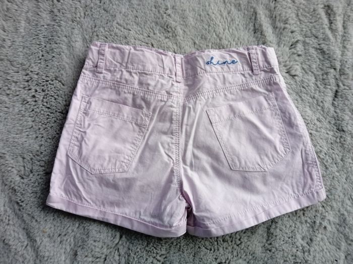 Shorts mauve 3/4 ans - photo numéro 2