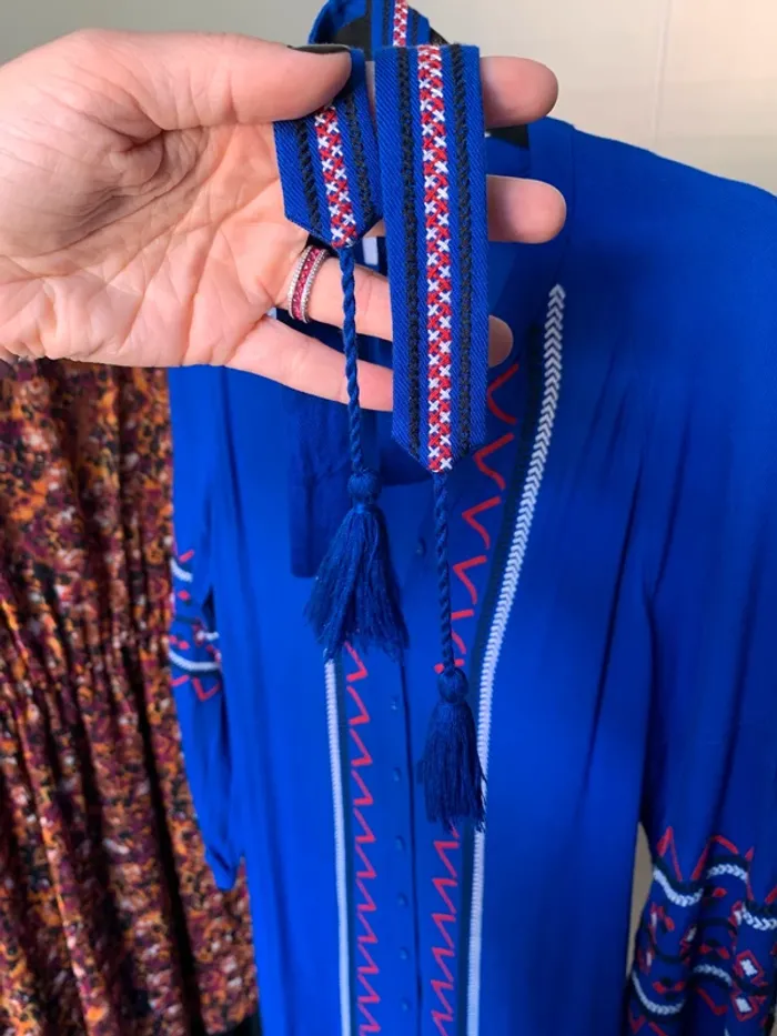 Robe bleu électrique brodée Les Petites taille S neuve - photo numéro 9