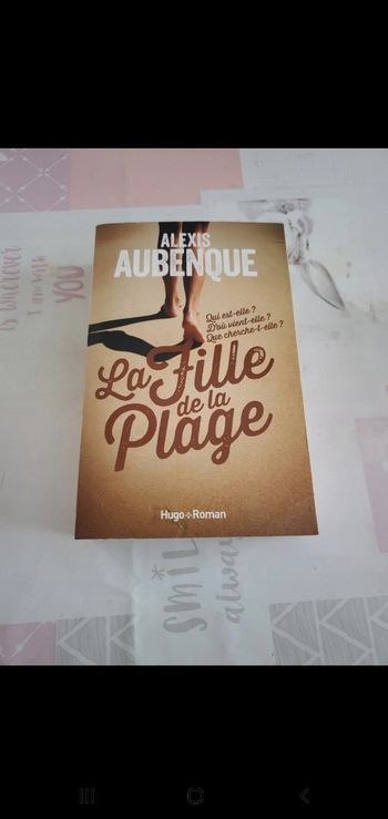 Livre la fille a la plage