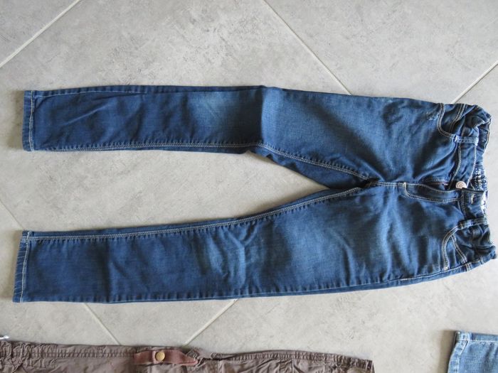 4 pantalons fille 10 ans - photo numéro 2