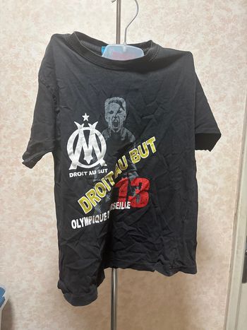 T shirt taille 8ans marque OM