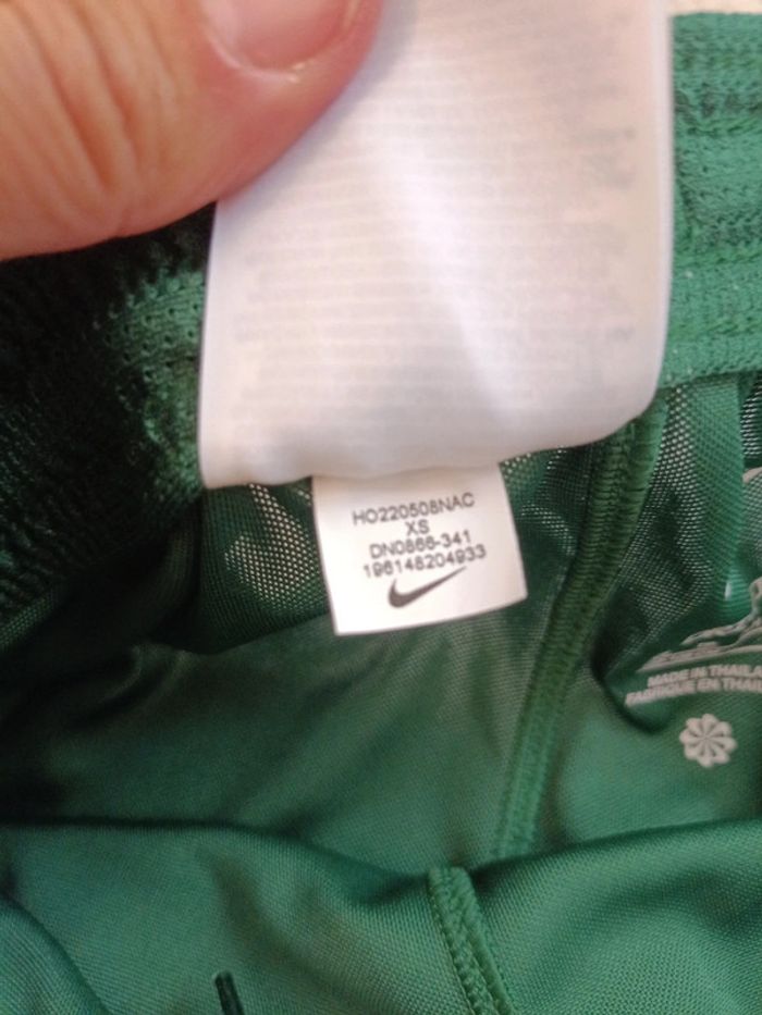Short de foot Nike équipe Portugal taille 5/6 ans authentique neuf - photo numéro 8