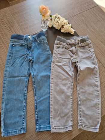 Lot 2 jeans 2 ans