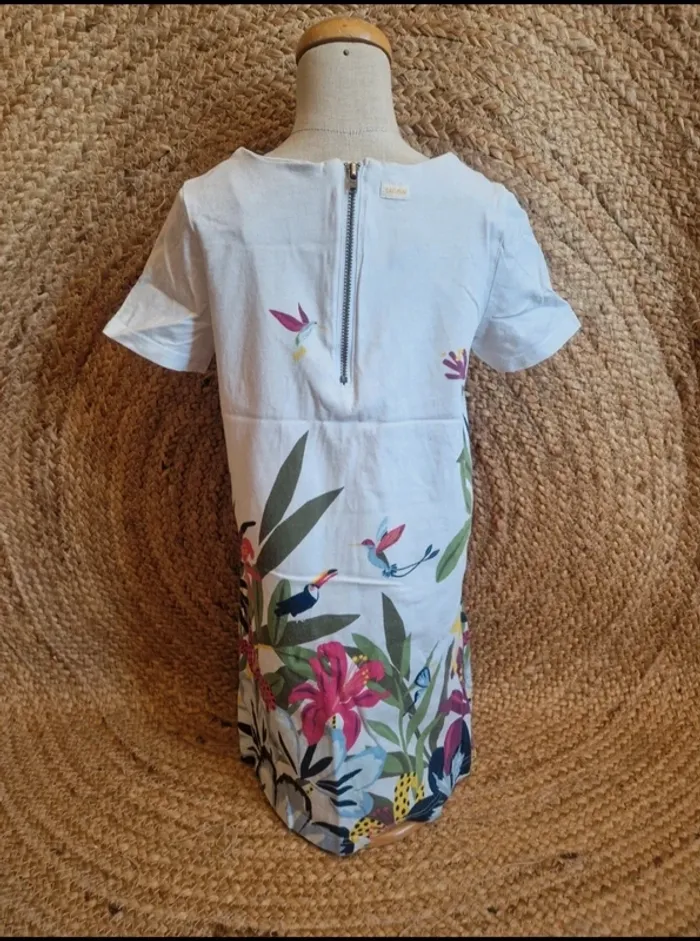 Jolie robe blanche à motifs fille catimini 6 ans - photo numéro 4