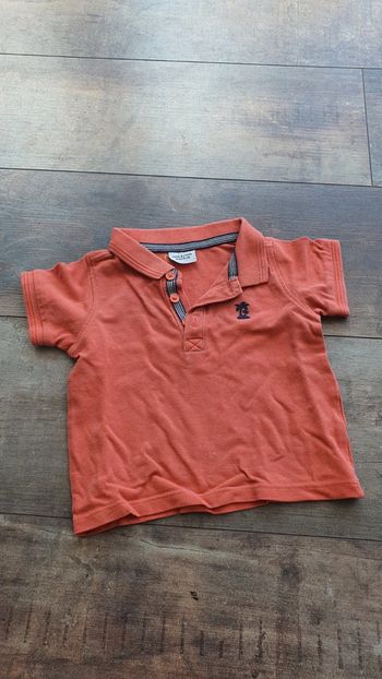 T-shirt tao 12 mois en très bon état