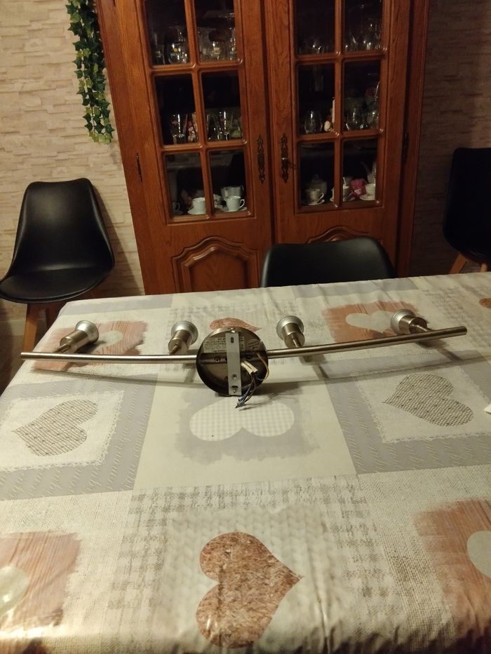 PLAFONNIER EN MÉTAL GRIS 4 SPOTS LED POUR CUISINE - photo numéro 2