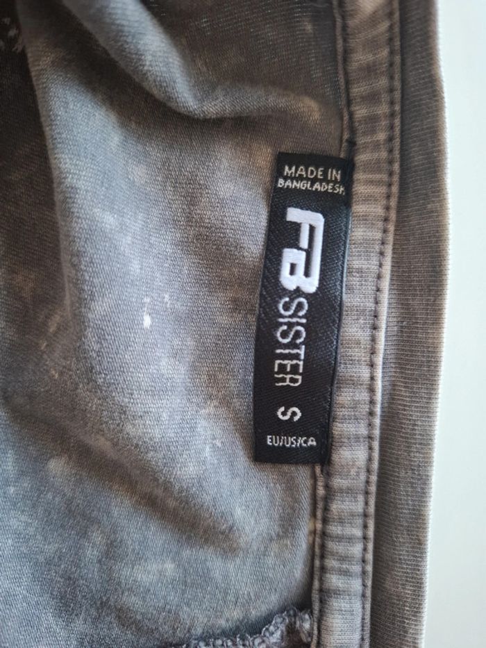 Top taille S - photo numéro 4