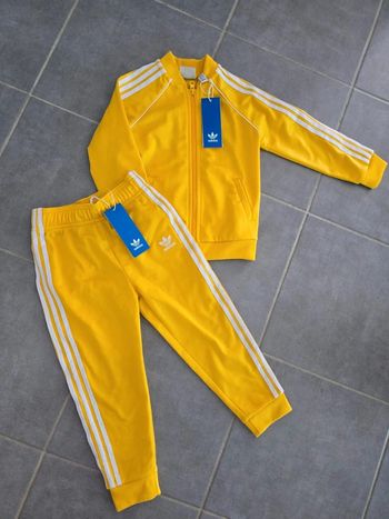 Ensemble jogging Adidas jaune