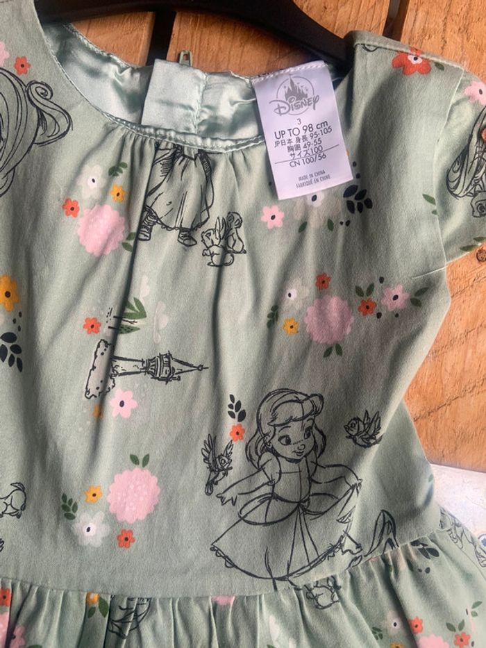 Robe verte Disney animators 3ans - photo numéro 2