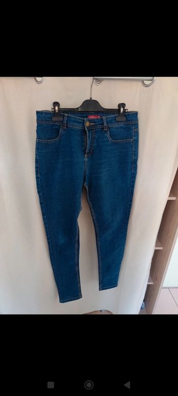 Jean tissaia taille 42