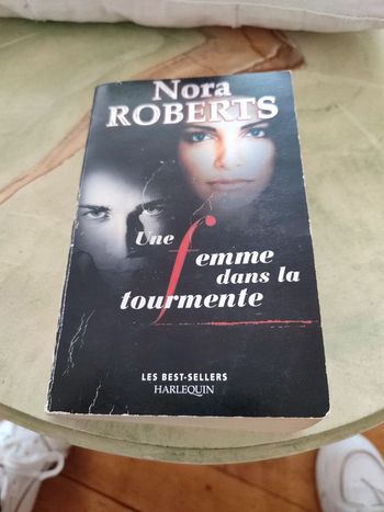 Une femme dans la tournante de Nora Roberts