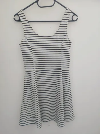 Robe patineuse H&M taille 36