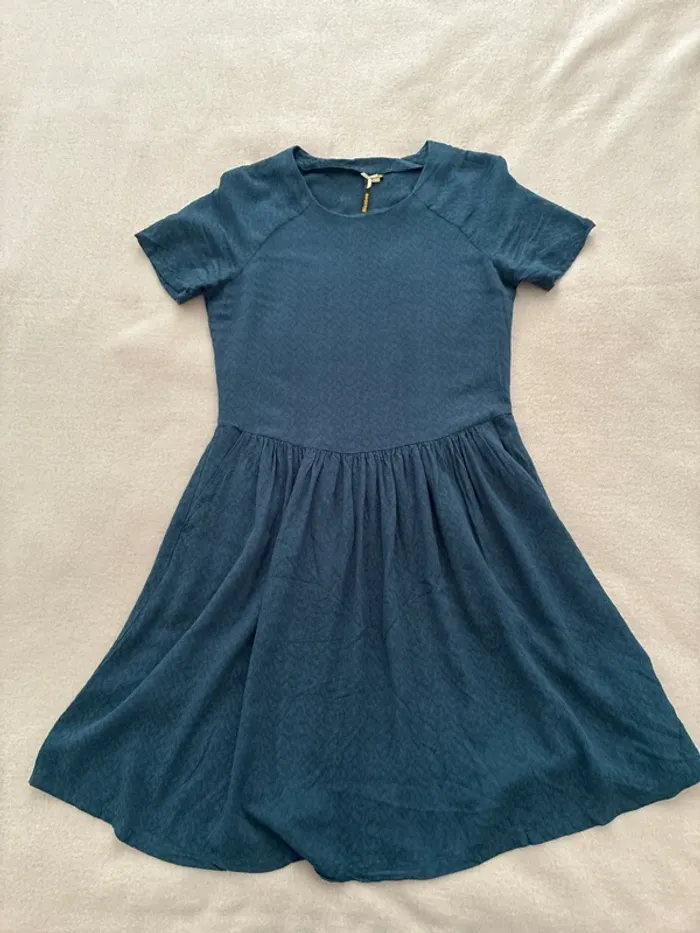 Robe bleu canard Bizzbee taille XS en très bon état - photo numéro 5