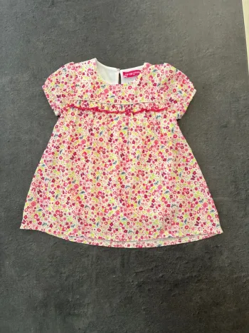 Robe taille 9 mois
