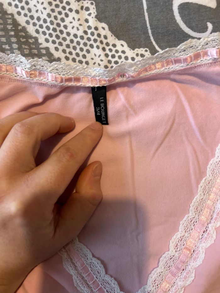 Haut rose - photo numéro 2