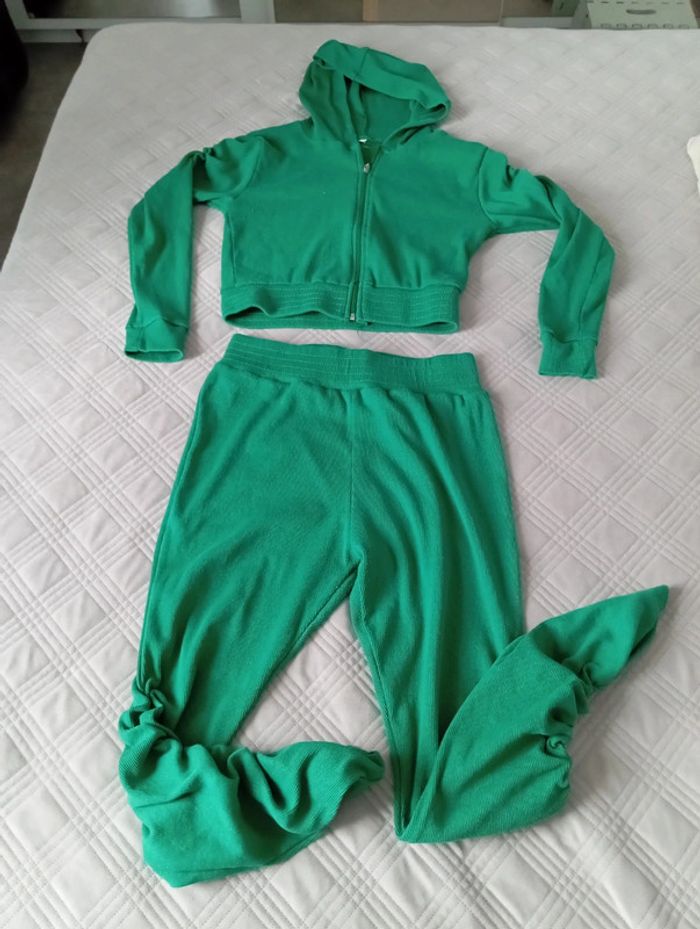 Ensemble vert