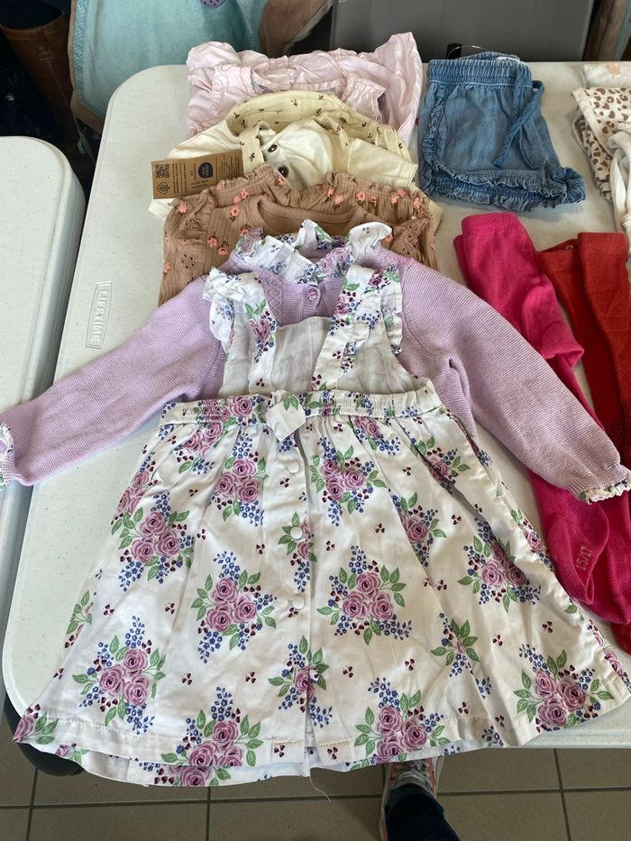 Lot de vêtement bébé fille - photo numéro 2