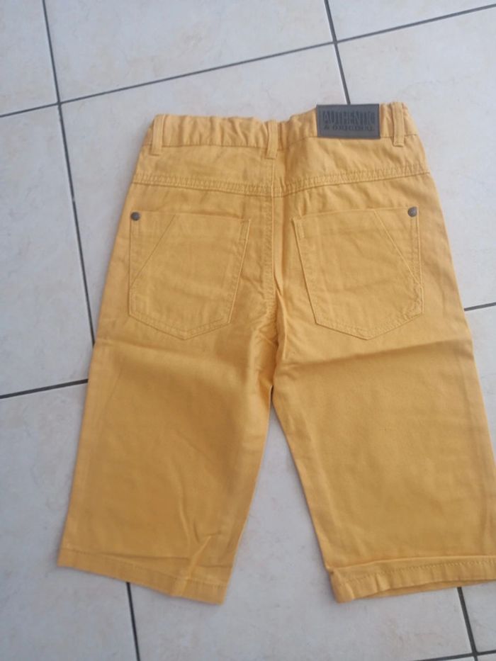 Lot shorts et t shirts - photo numéro 2