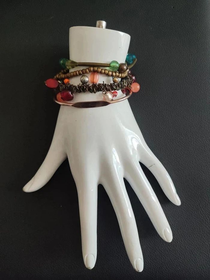 Lot 4 bracelets