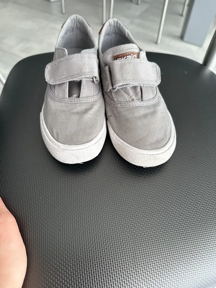 Chaussures Okaidi taille 31 très bon état - photo numéro 2