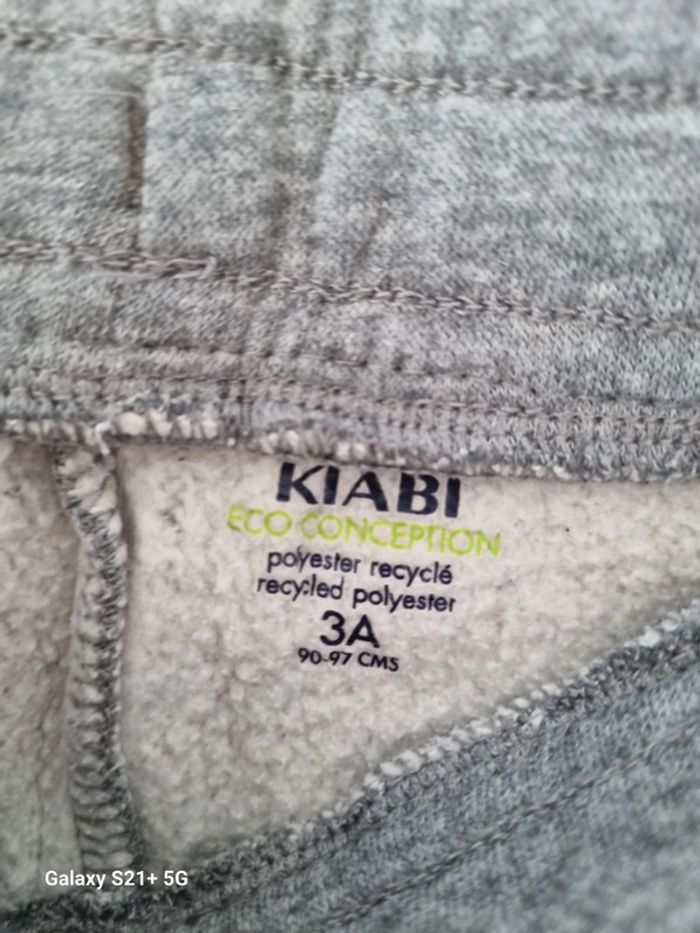 Jogging kiabi 3 ans TBE - photo numéro 5