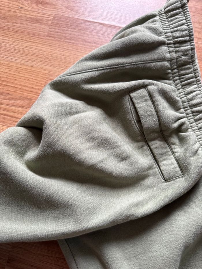 Bas de jogging Nike taille M - photo numéro 4