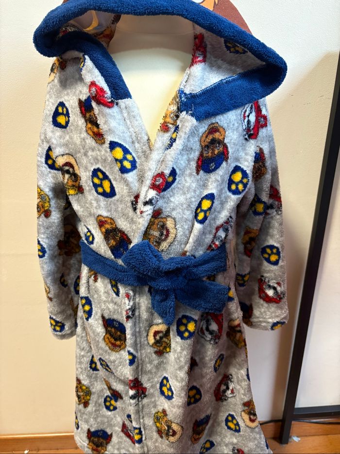 Peignoir garçon taille 122/128